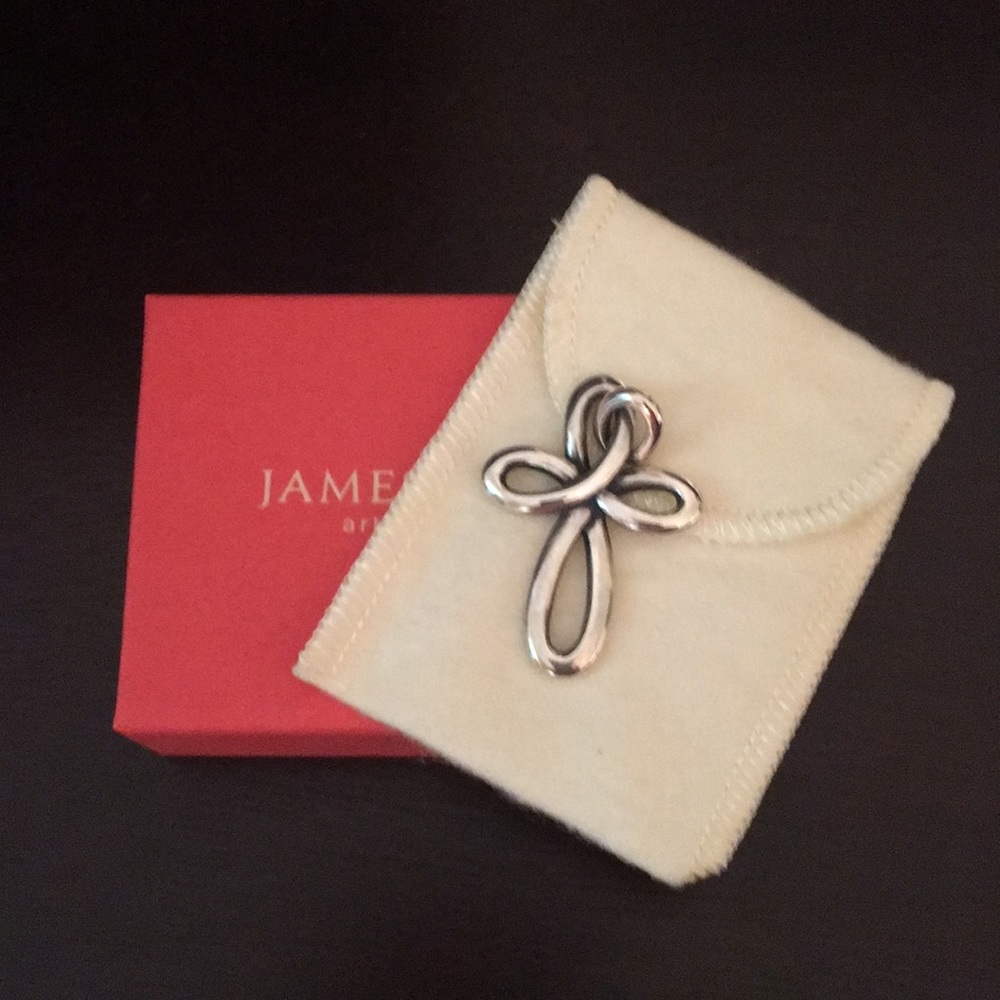 Retired James Avery pendant